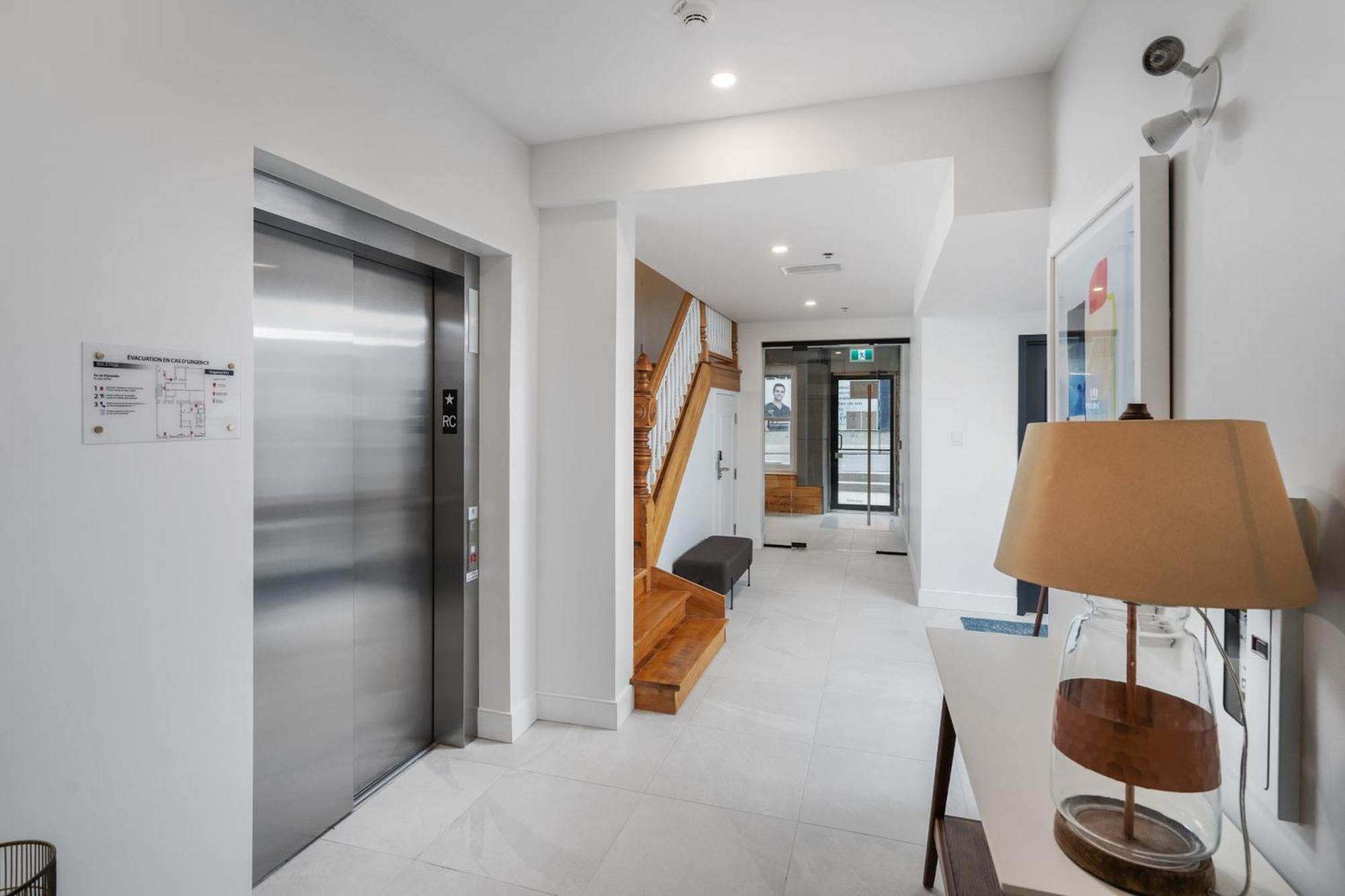 Sonder By Marriott Bonvoy Gare Saint Denis Apartments Downtown Montréal Kültér fotó